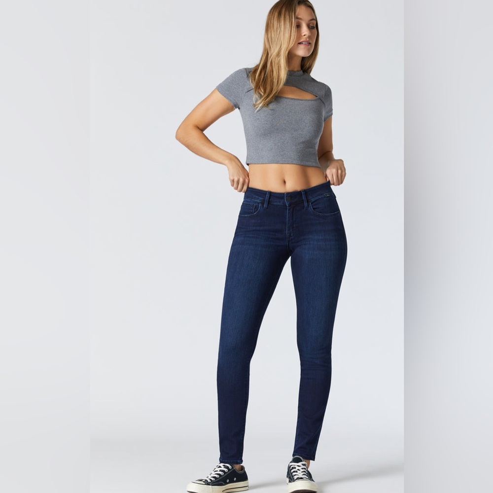 mavi — mid rise deep midnight supersoft alexa skinny jeans